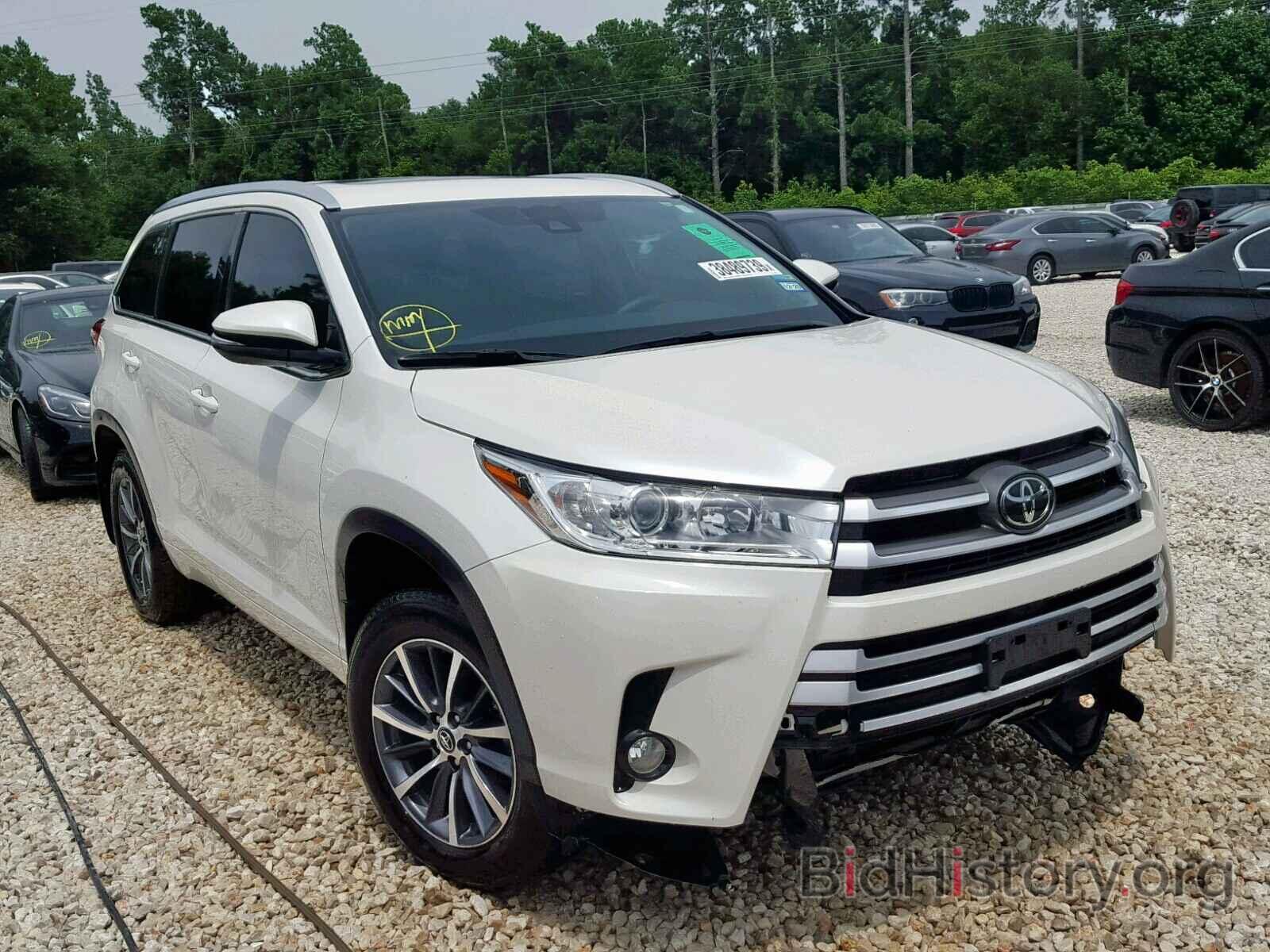 Photo 5TDJZRFH3JS489083 - TOYOTA HIGHLANDER 2018