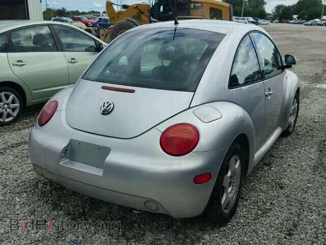2000 VOLKSWAGEN BEETLE - VIN: 3VWCF21C3YM474238 - Фото 4