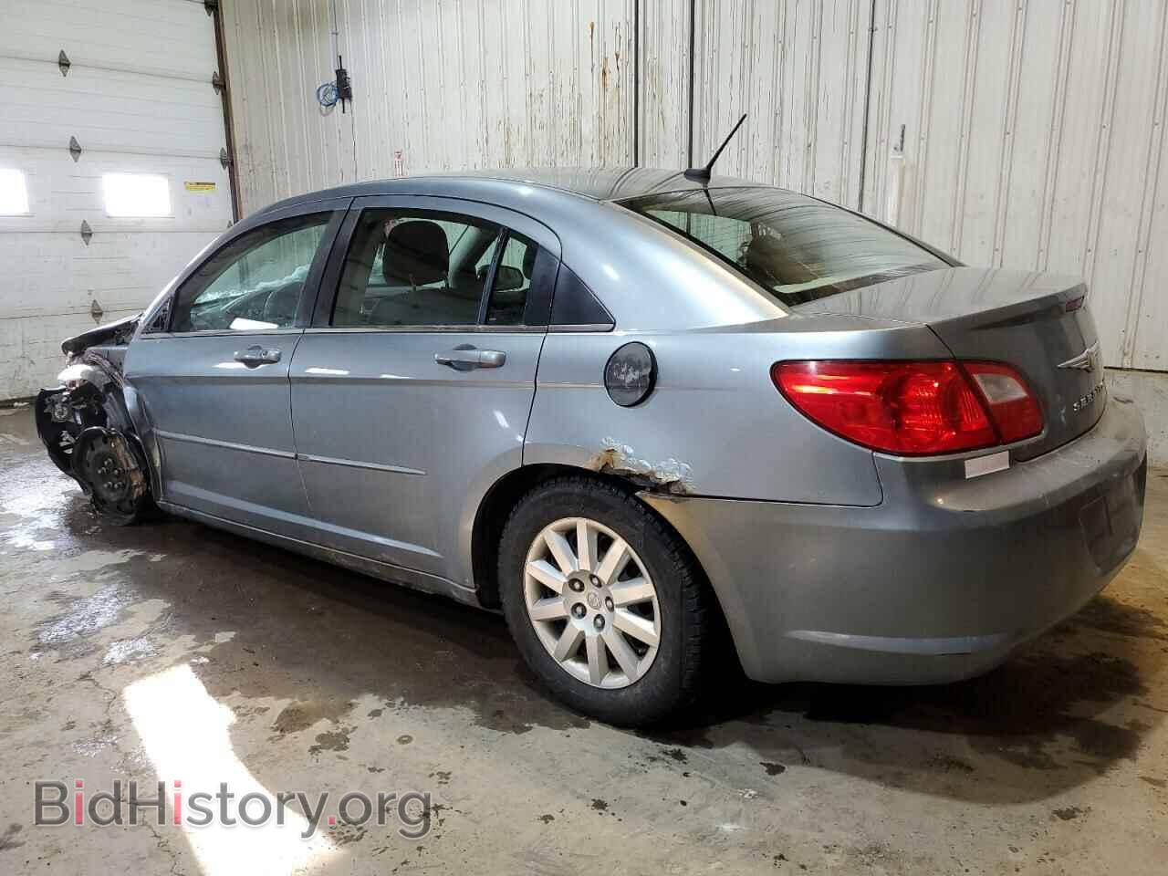 2010 CHRYSLER SEBRING - VIN: 1C3CC4FB8AN192684 - Фото 2