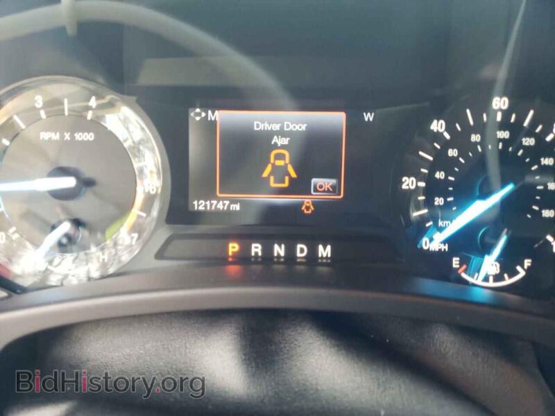 2017 Ford EXPEDITION (VIN 1FMJU1HT4HEA41688) — photo 8 of 10