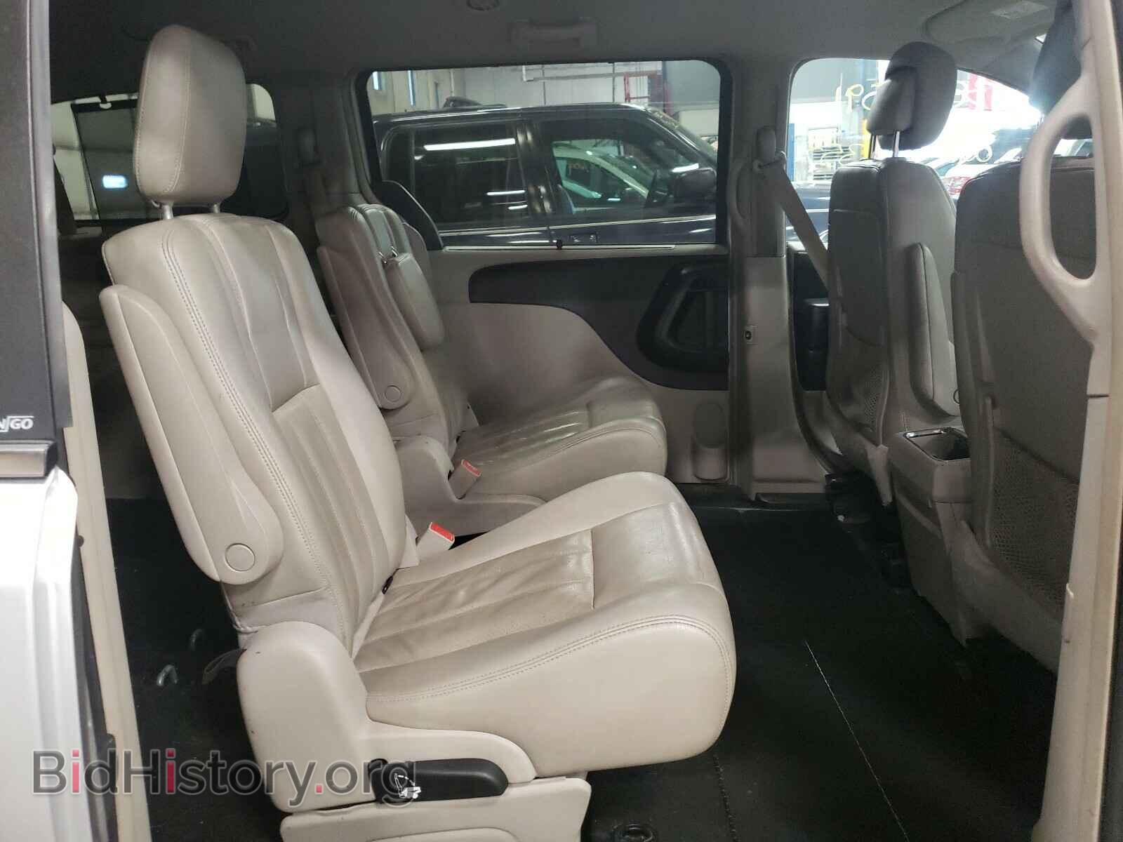 2011 CHRYSLER MINIVAN - VIN: 2A4RR8DG3BR666257 - Фото 6