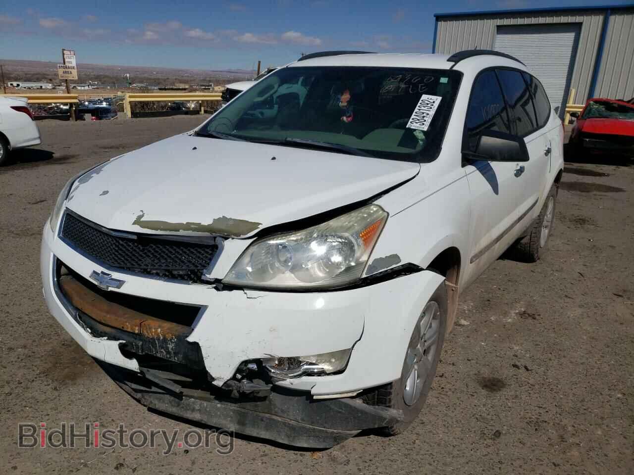 2009 CHEVROLET TRAVERSE - VIN: 1GNER13D59S145740 - Фото 2