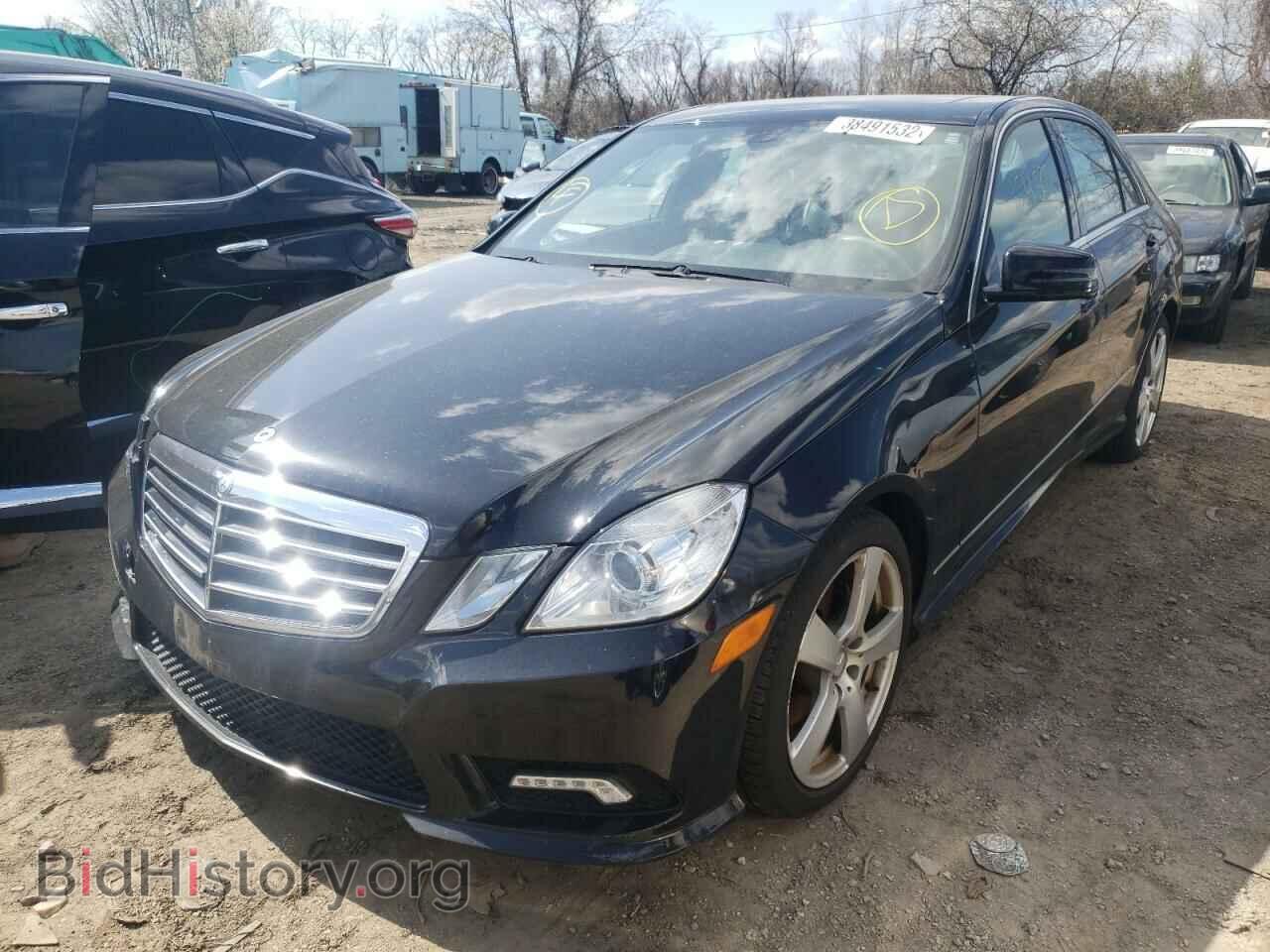 2011 MERCEDES-BENZ E-CLASS - VIN: WDDHF8HB7BA452682 - Фото 2