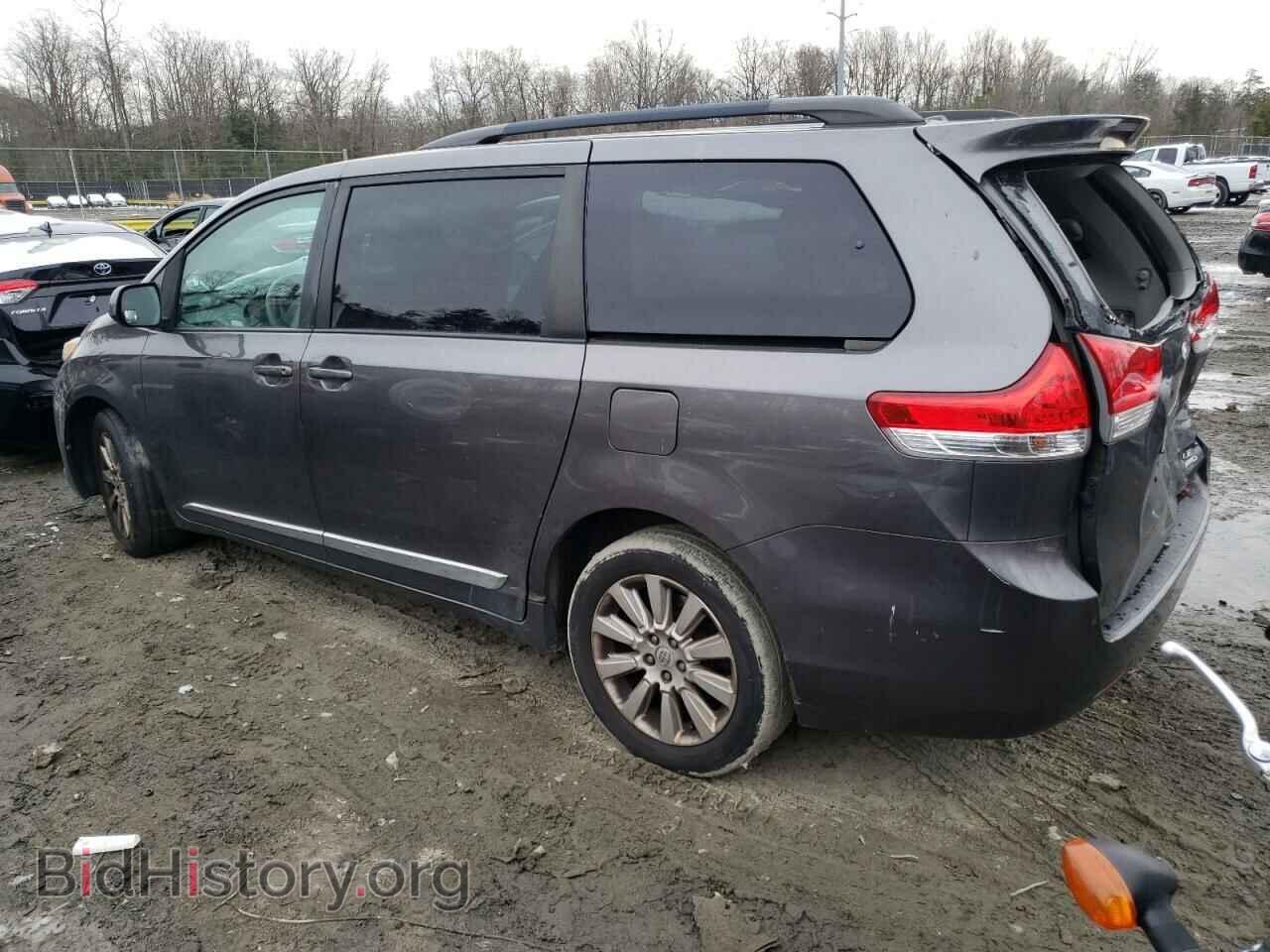 2011 TOYOTA All Models - VIN: 5TDJK3DC3BS027679 - Фото 2