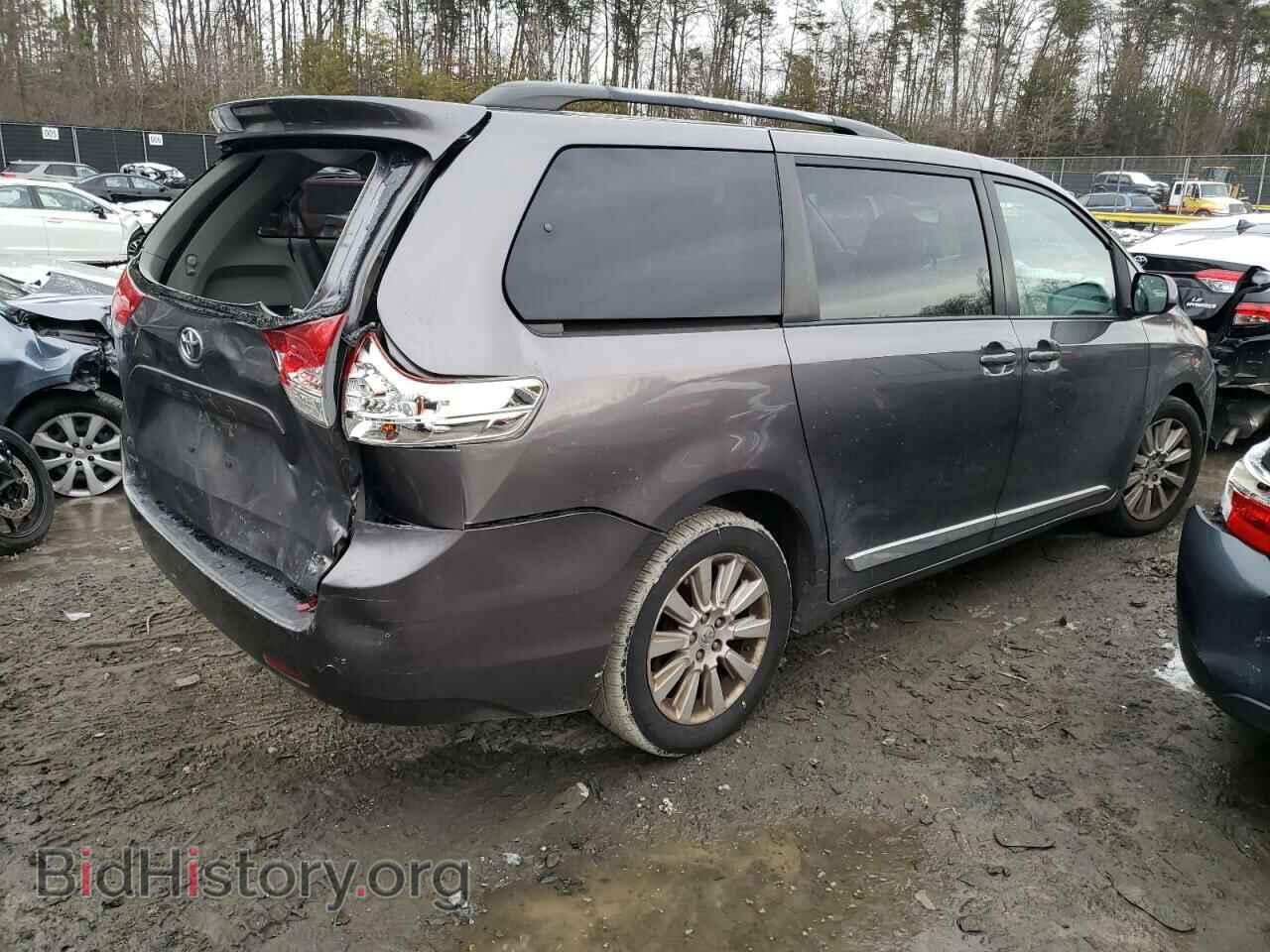 2011 TOYOTA All Models - VIN: 5TDJK3DC3BS027679 - Фото 3