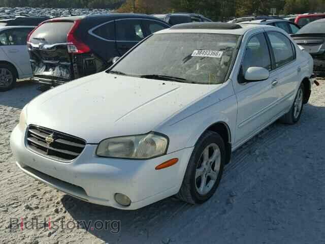2000 NISSAN MAXIMA - VIN: JN1CA31A1YT018183 - Photo 2