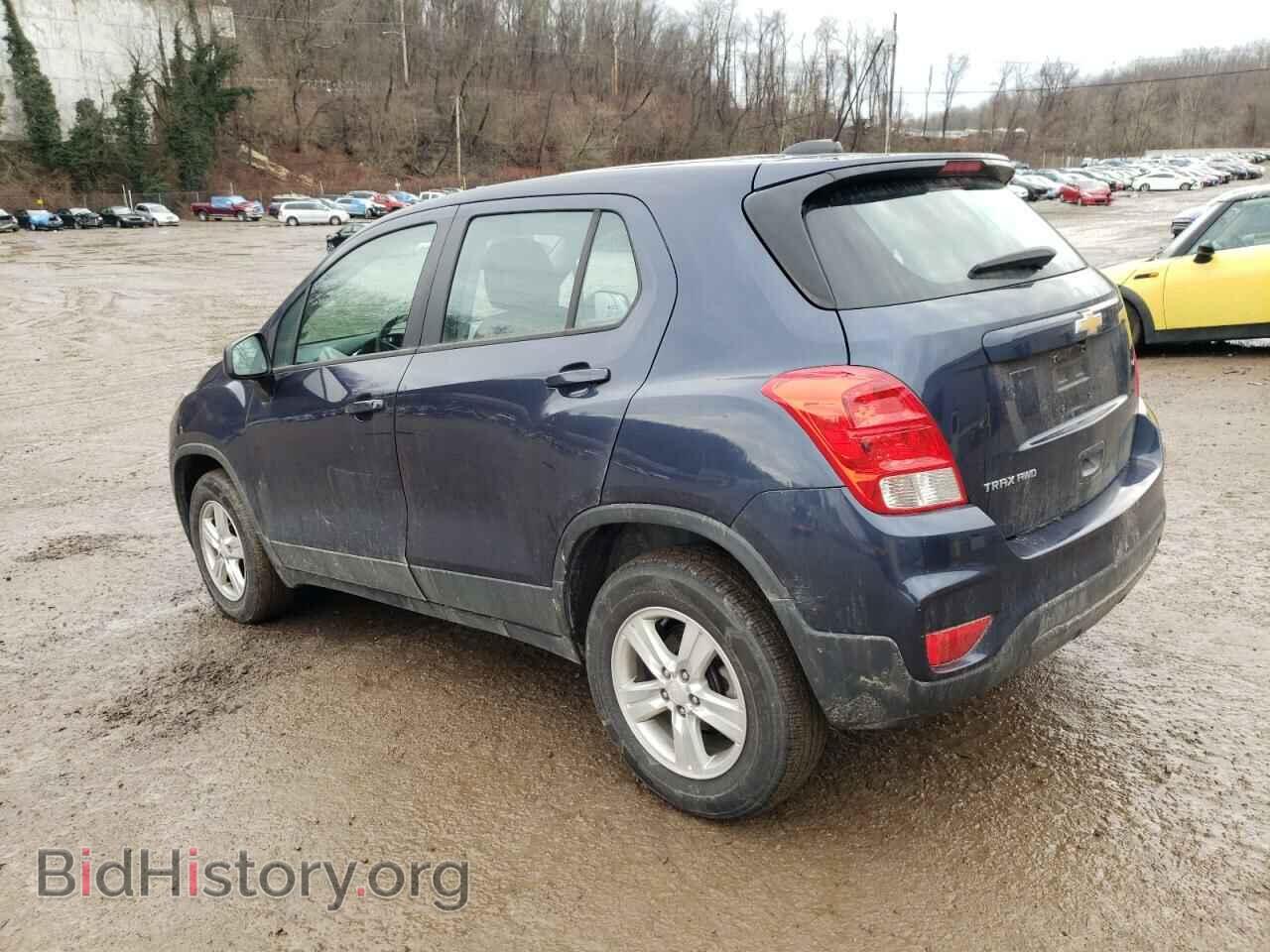 2019 CHEVROLET TRAX - VIN: 3GNCJNSB2KL289580 - Фото 2