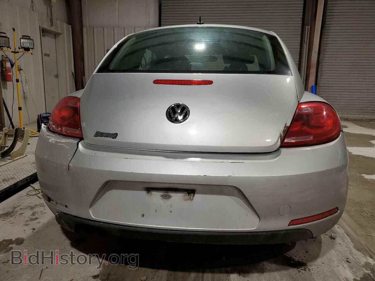 2014 VOLKSWAGEN BEETLE - VIN: 3VWFP7AT9EM629135 - Фото 6