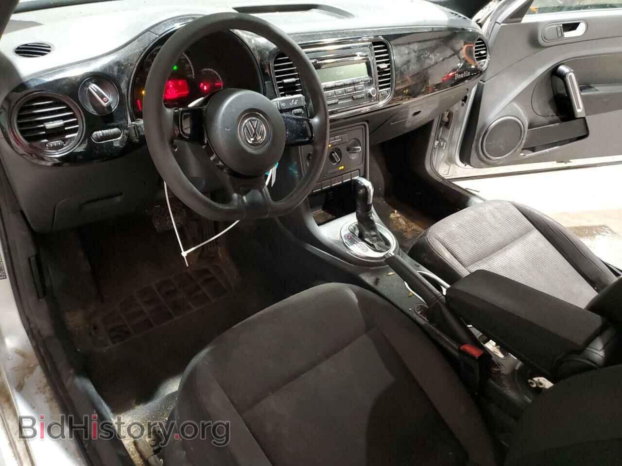 2014 VOLKSWAGEN BEETLE - VIN: 3VWFP7AT9EM629135 - Фото 8
