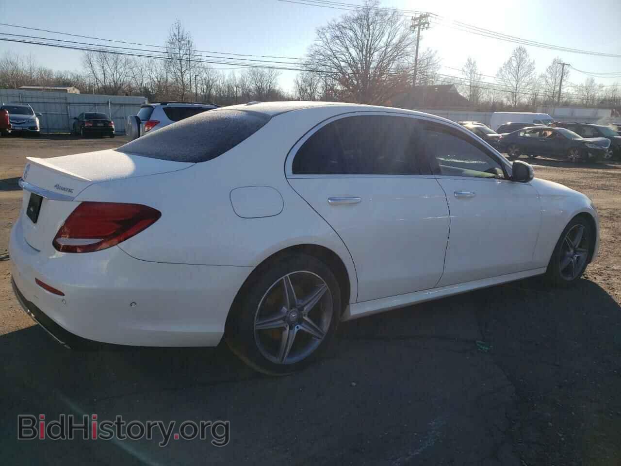 2017 MERCEDES-BENZ E-CLASS - VIN: WDDZF4KB0HA180264 - Фото 3