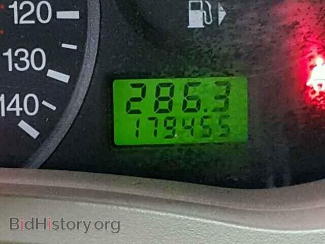 2005 FORD FOCUS - VIN: 1FAFP34N35W223625 - Фото 8