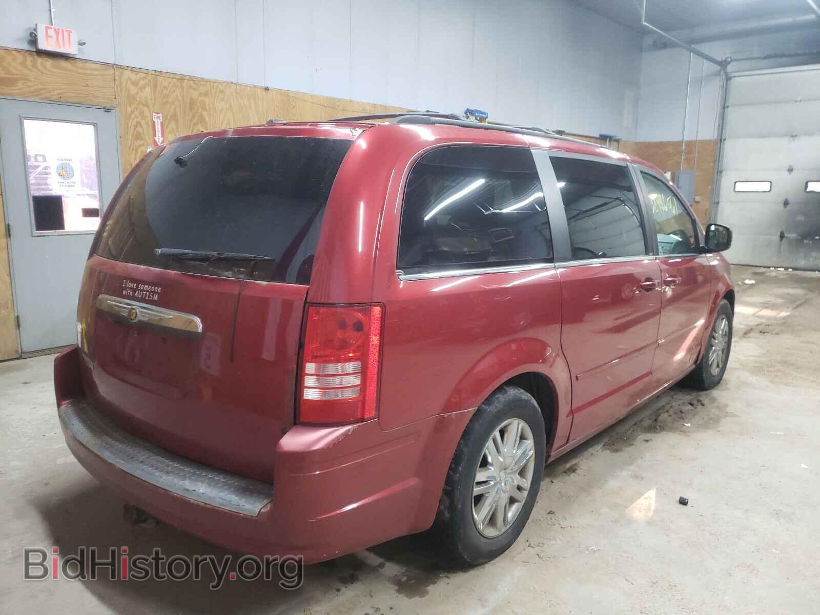 2008 CHRYSLER MINIVAN - VIN: 2A8HR54P38R112024 - Фото 4