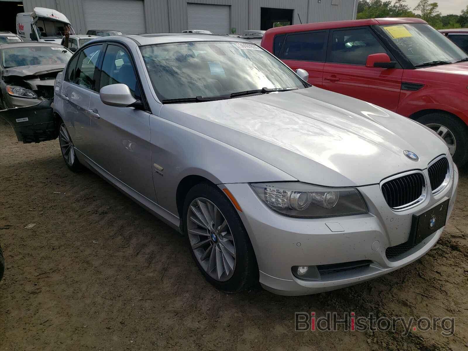 Photo WBAPK53519A644723 - BMW 3 SERIES 2009