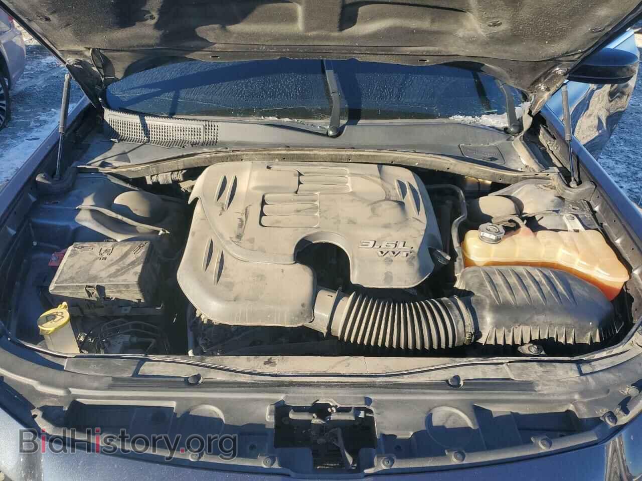 2016 CHRYSLER 300 - VIN: 2C3CCAAGXGH197744 - Фото 11
