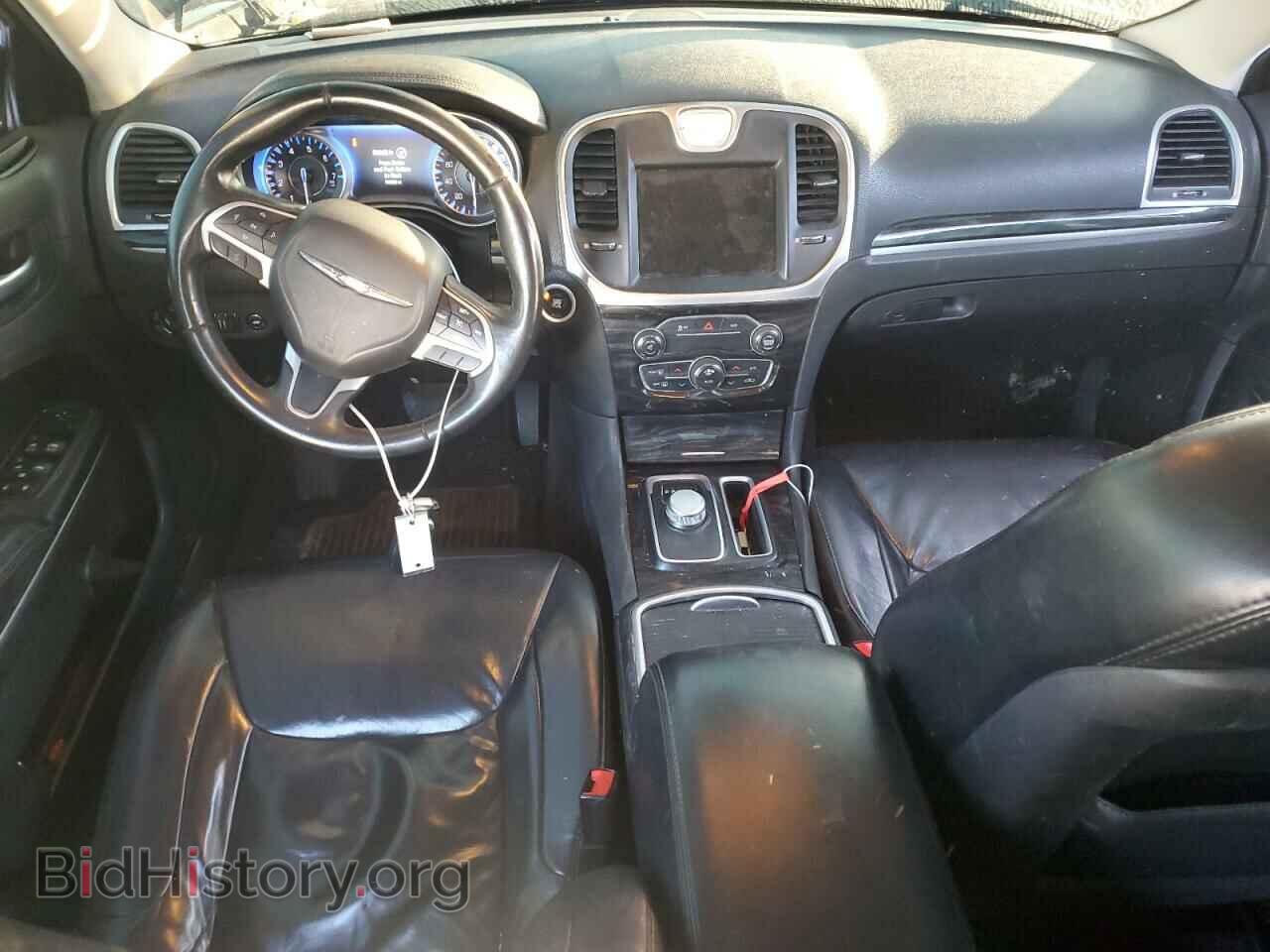2016 CHRYSLER 300 - VIN: 2C3CCAAGXGH197744 - Фото 8