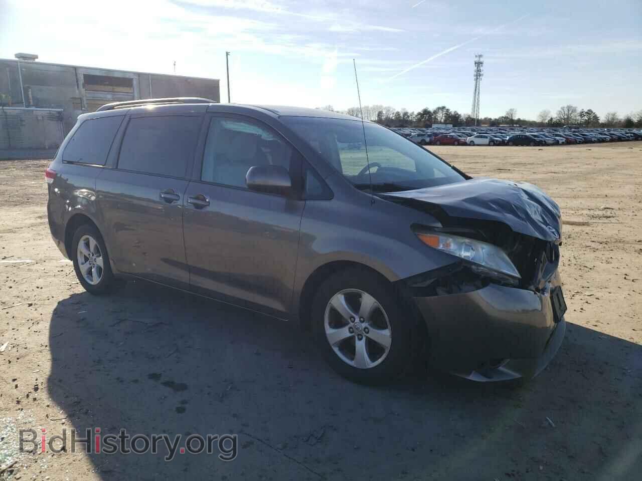 2011 TOYOTA SIENNA - VIN: 5TDKK3DC8BS065865 - Фото 4