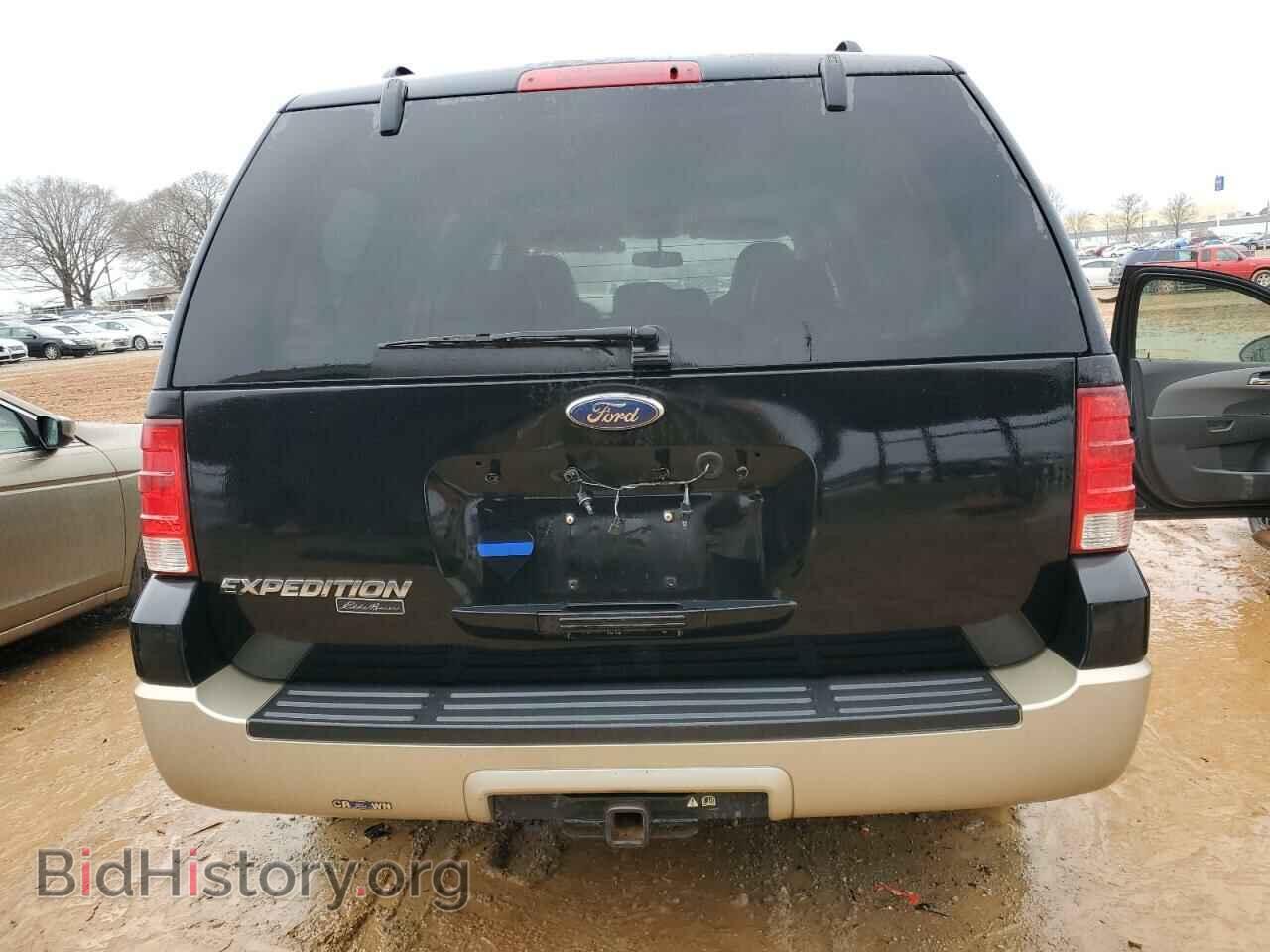 2006 FORD EXPEDITION - VIN: 1FMPU18576LA15218 - Фото 6