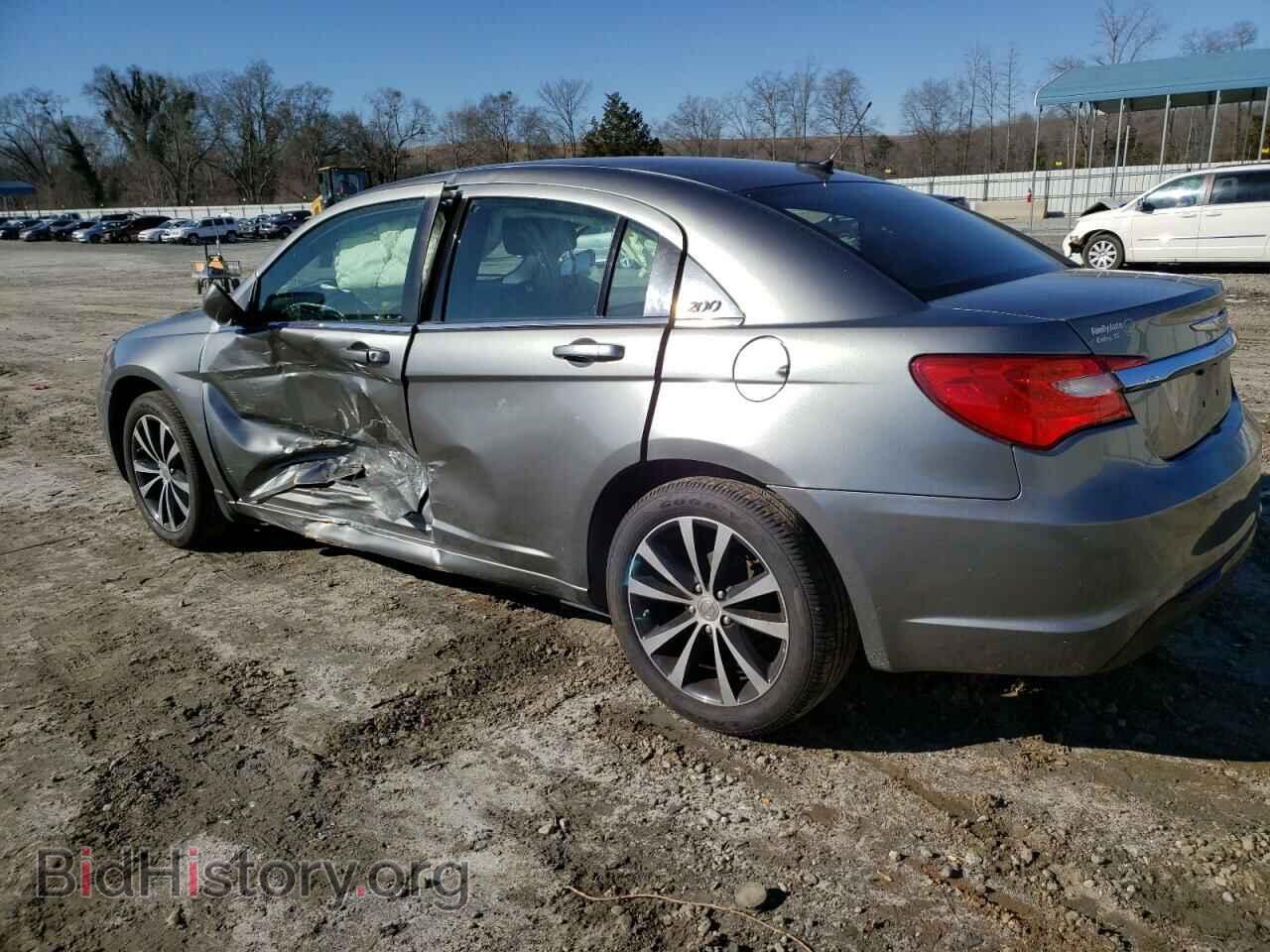 2013 CHRYSLER 200 - VIN: 1C3CCBBB1DN594948 - Photo 2
