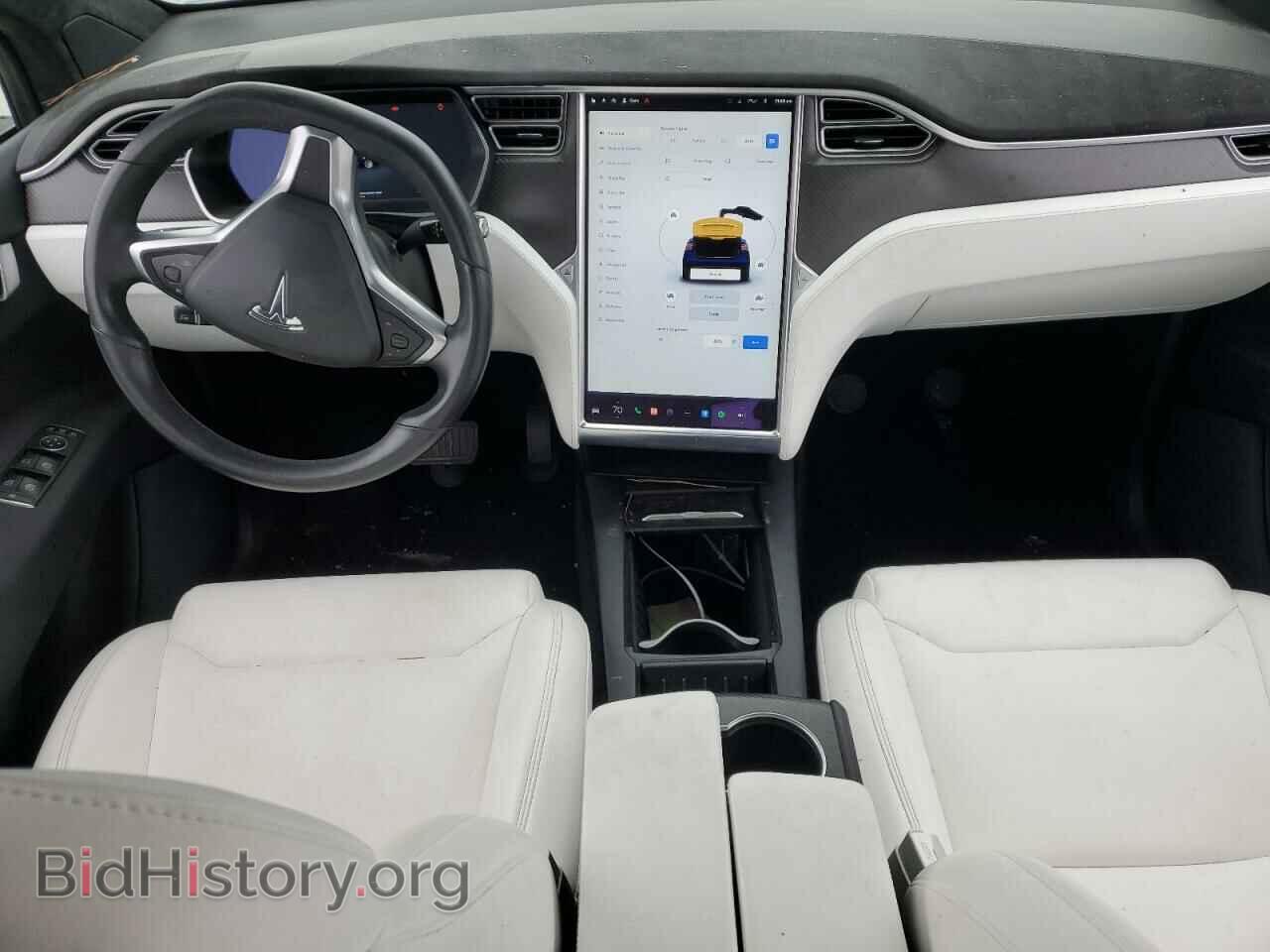2017 TESLA MODEL X - VIN: 5YJXCDE25HF045651 - Photo 8