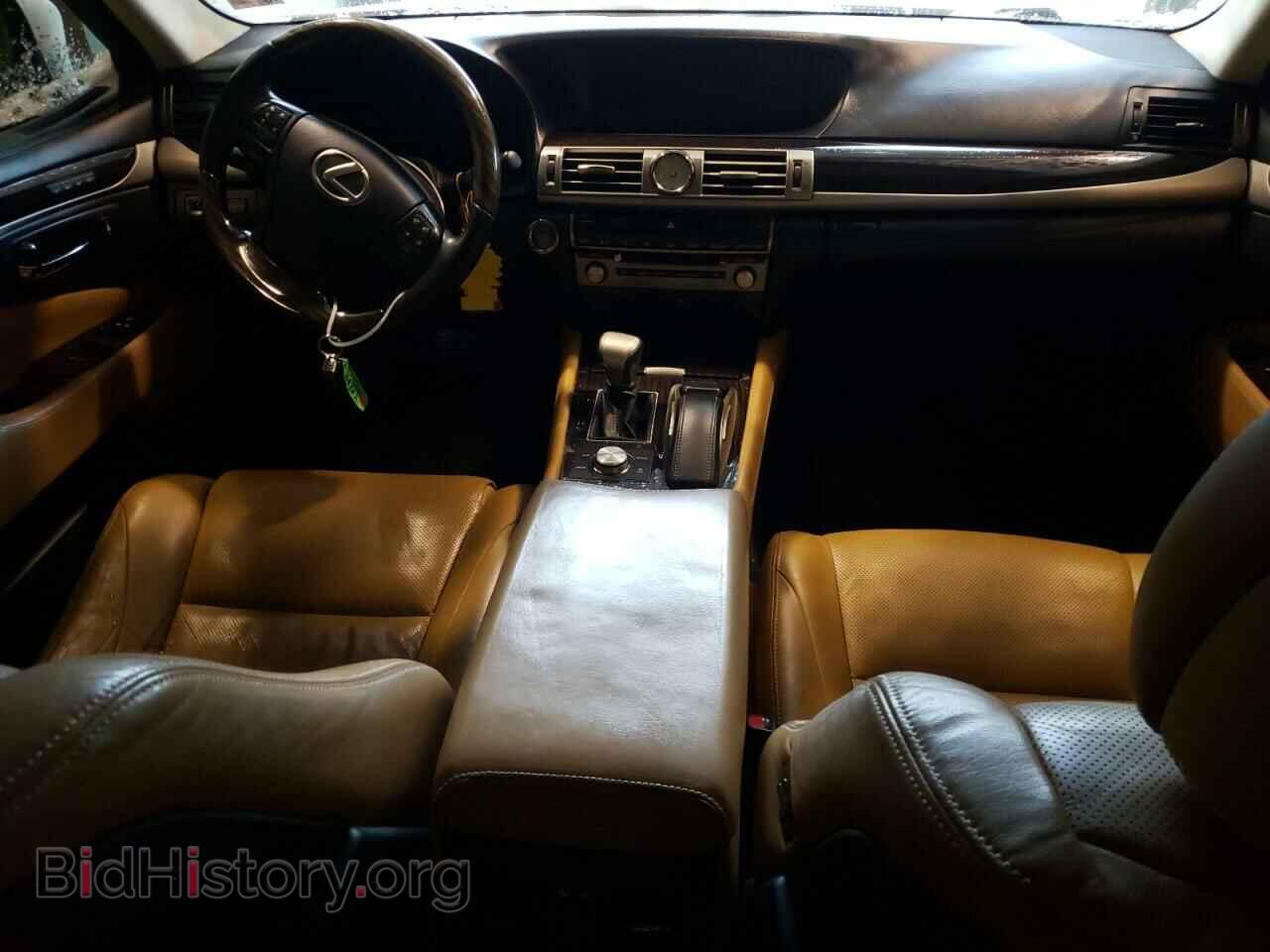 2016 LEXUS LS460 - VIN: JTHBL5EFXG5138960 - Фото 8