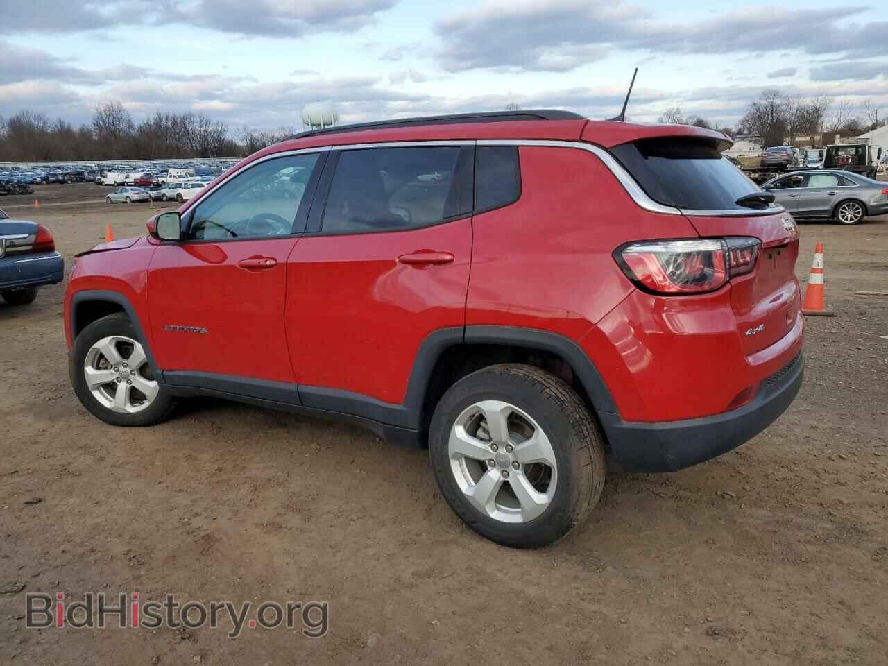 2019 JEEP COMPASS - VIN: 3C4NJDBB7KT690523 - Фото 2
