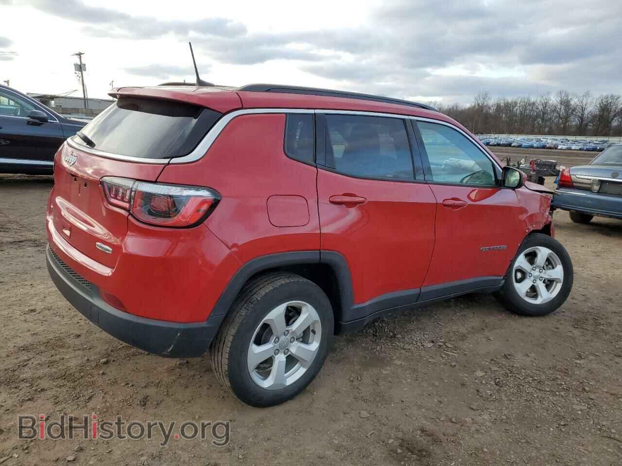 2019 JEEP COMPASS - VIN: 3C4NJDBB7KT690523 - Фото 3
