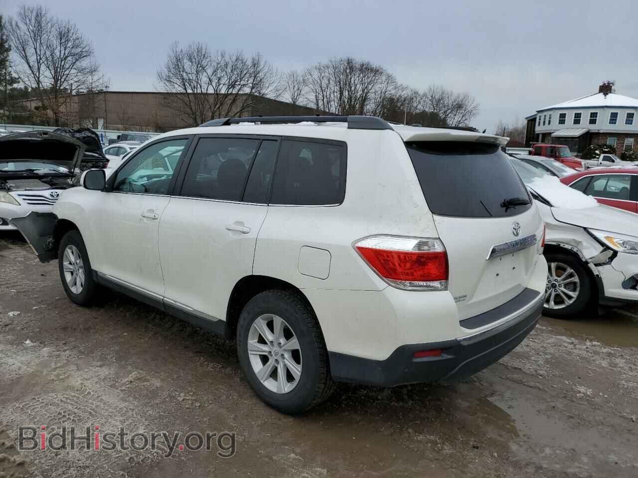 2012 TOYOTA HIGHLANDER - VIN: 5TDBK3EH4CS154795 - Photo 2