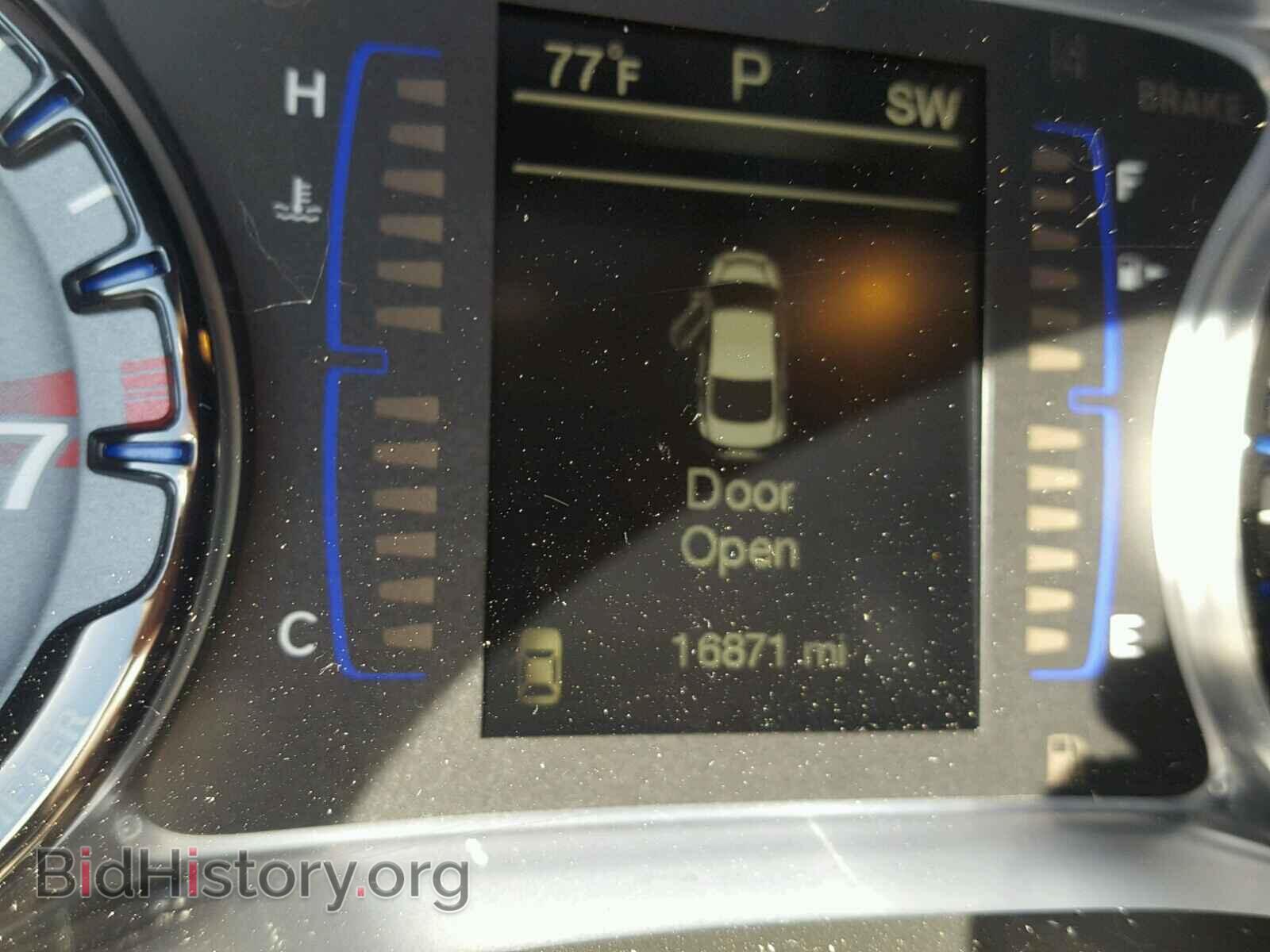 2015 CHRYSLER 200 - VIN: 1C3CCCDG6FN736566 - Фото 8