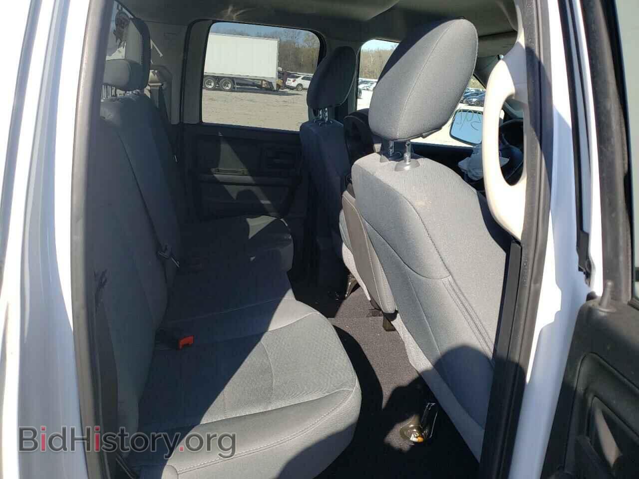 2018 RAM 1500 - VIN: 1C6RR6FT5JS209197 - Фото 6