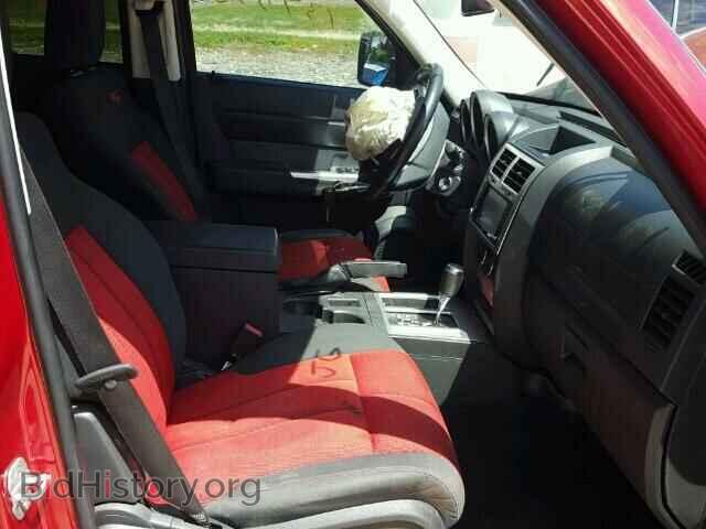 2008 DODGE NITRO - VIN: 1D8GT58618W211231 - Фото 5