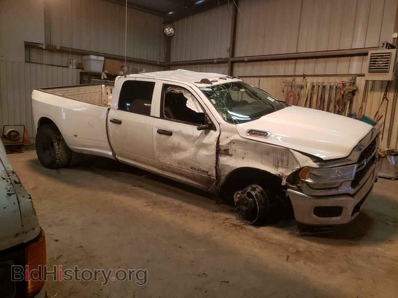 2019 RAM 3500 - VIN: 3C63RRGL3KG592071 - Фото 4