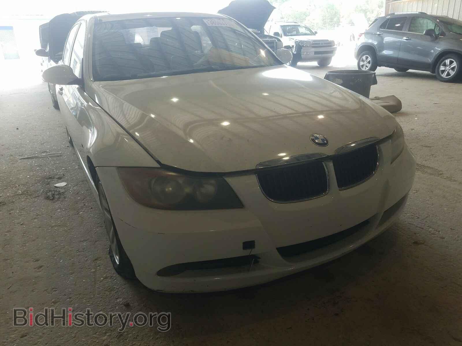 Photo WBAVB13596PT23666 - BMW 3 SERIES 2006