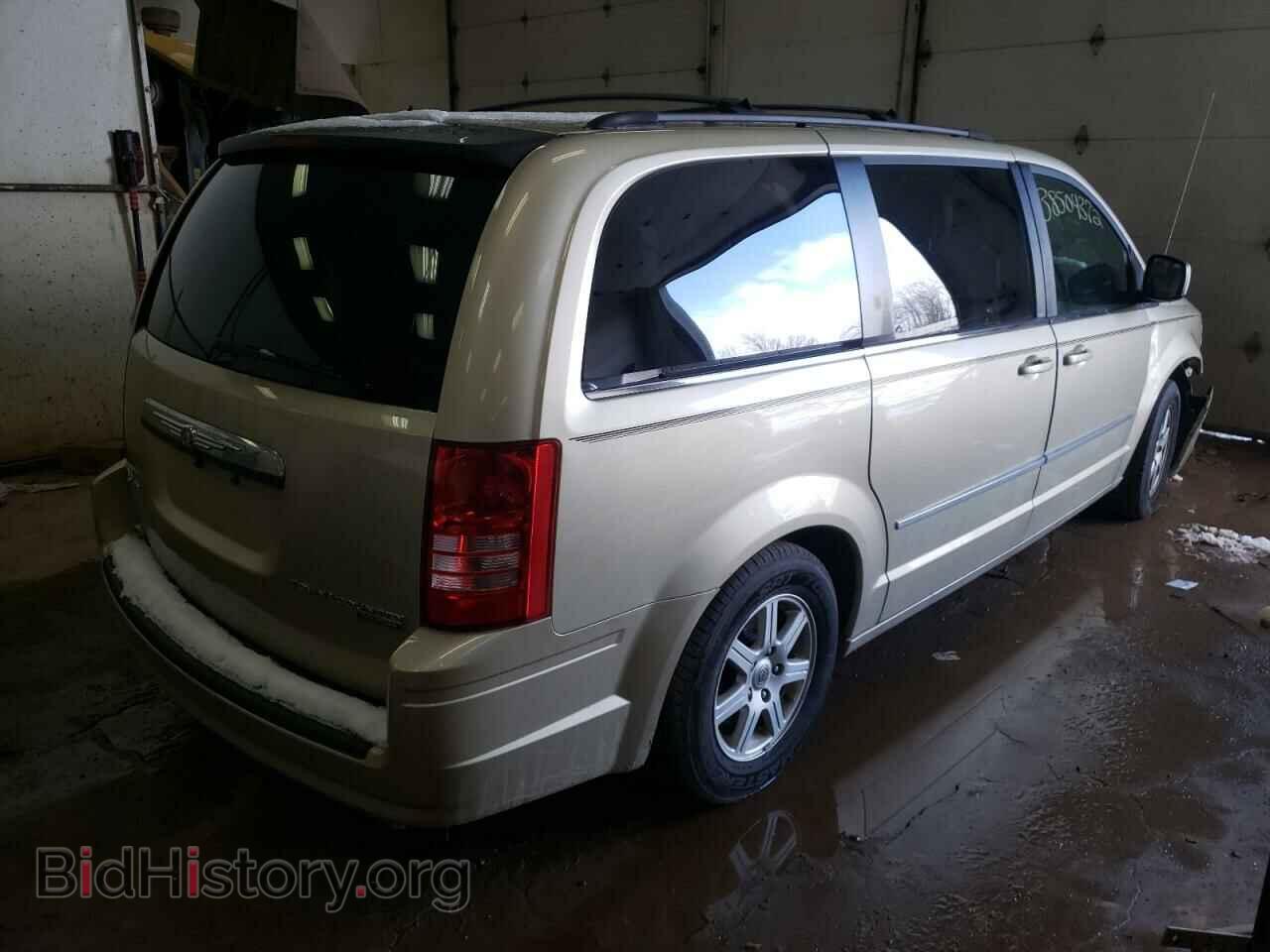 2010 CHRYSLER MINIVAN - VIN: 2A4RR8DX8AR377017 - Photo 4