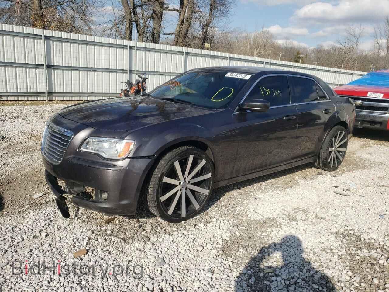 2013 CHRYSLER 300 - VIN: 2C3CCARG8DH573695 - Фото 2
