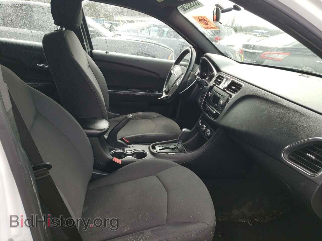 2014 CHRYSLER 200 - VIN: 1C3CCBBB7EN194992 - Фото 5