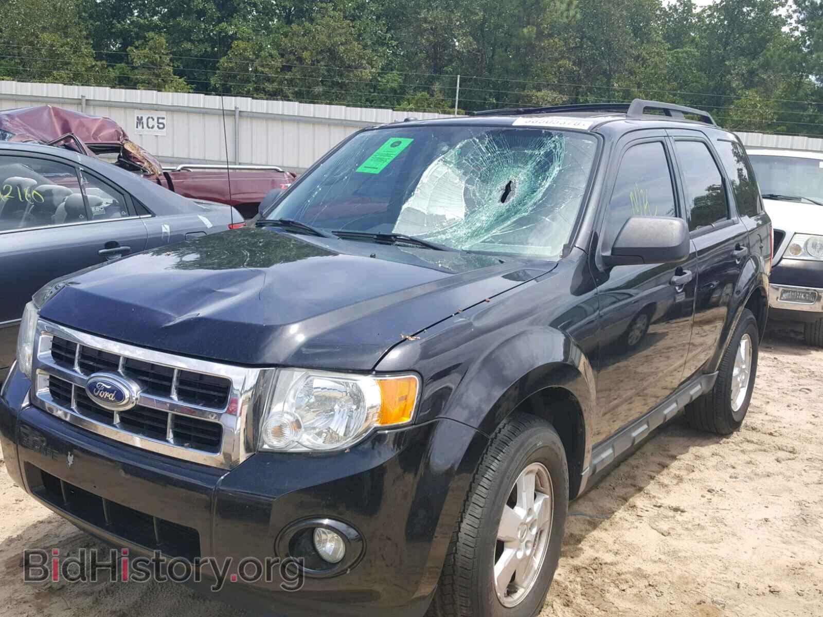 2011 FORD ESCAPE - VIN: 1FMCU0D72BKA52001 - Фото 2