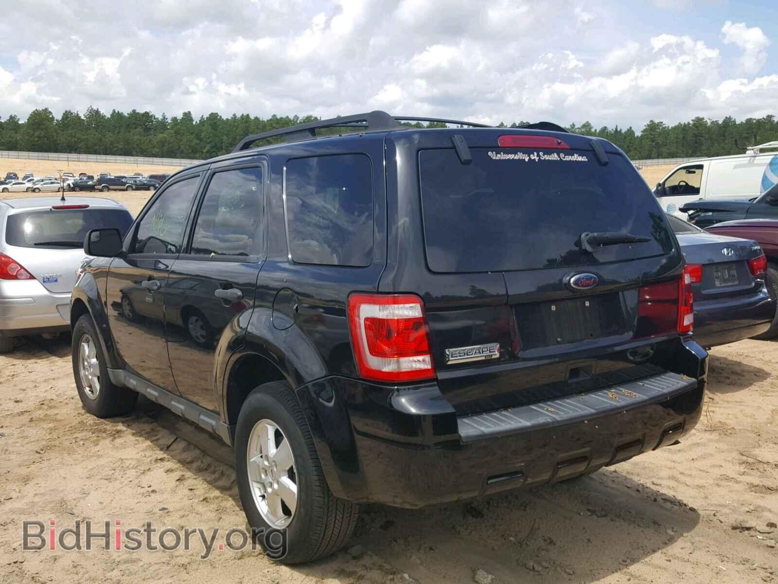 2011 FORD ESCAPE - VIN: 1FMCU0D72BKA52001 - Фото 3