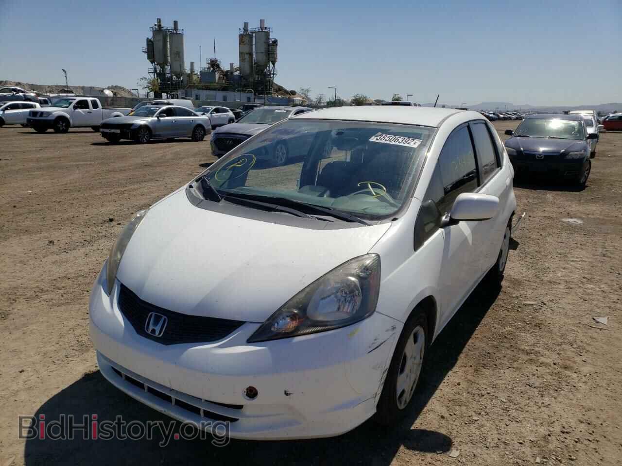 2013 HONDA FIT - VIN: JHMGE8H3XDC065342 - Фото 2