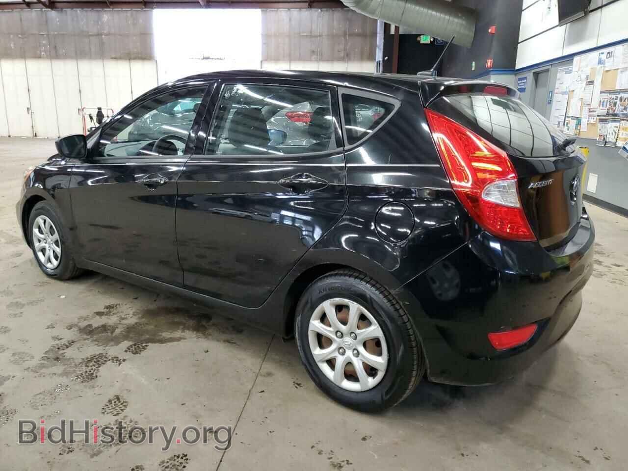 2013 HYUNDAI ACCENT - VIN: KMHCT5AE1DU125806 - Фото 2