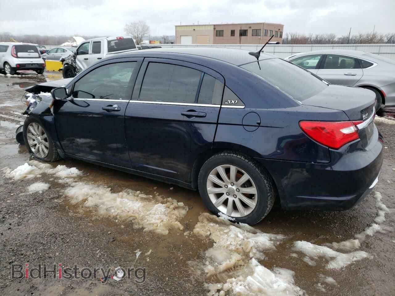 2012 CHRYSLER 200 - VIN: 1C3CCBBG0CN299737 - Фото 2