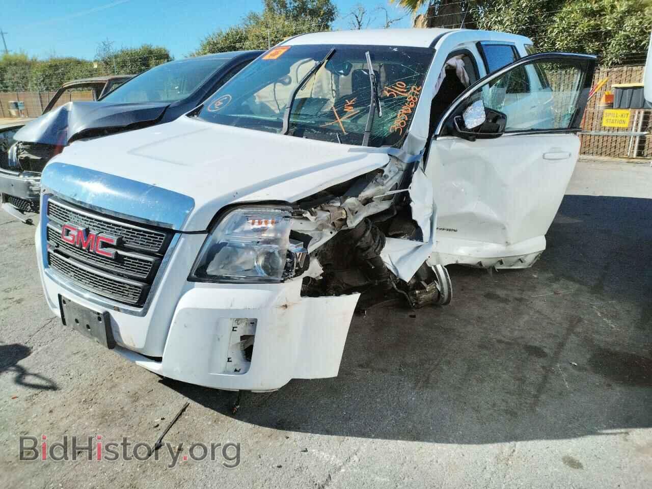 2011 GMC TERRAIN - VIN: 2CTFLREC8B6443827 - Фото 2