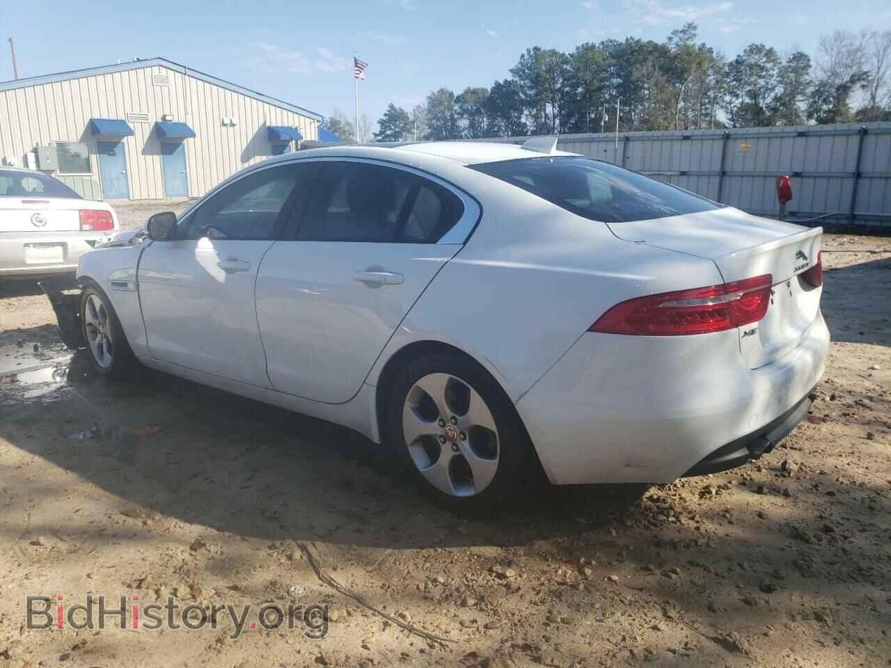 2018 JAGUAR XE - VIN: SAJAR4FX2JCP33223 - Фото 2