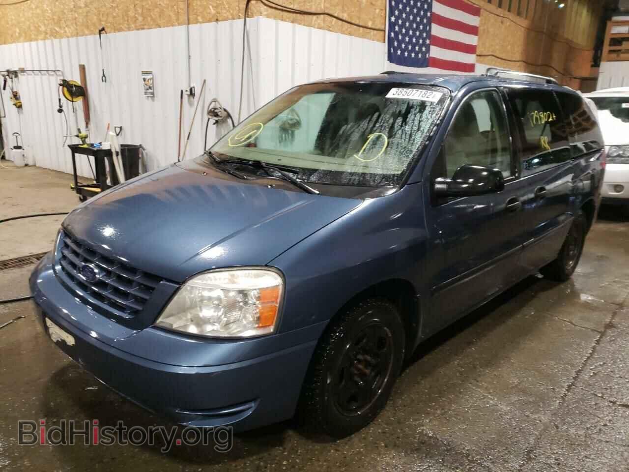 2006 FORD FREESTAR - VIN: 2FMZA51626BA06003 - Фото 2