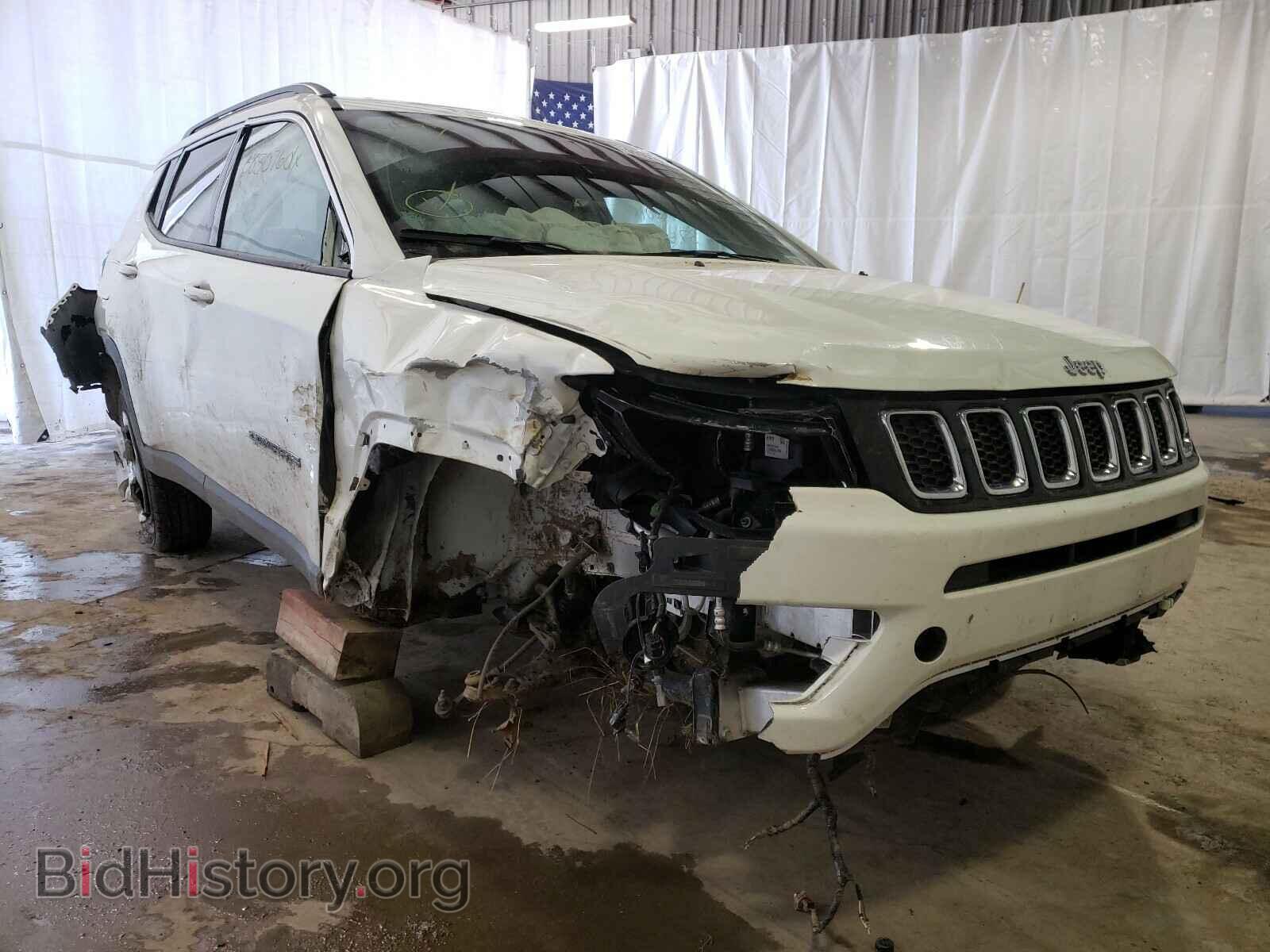 Фотография 3C4NJDBB7HT664514 - JEEP COMPASS 2017