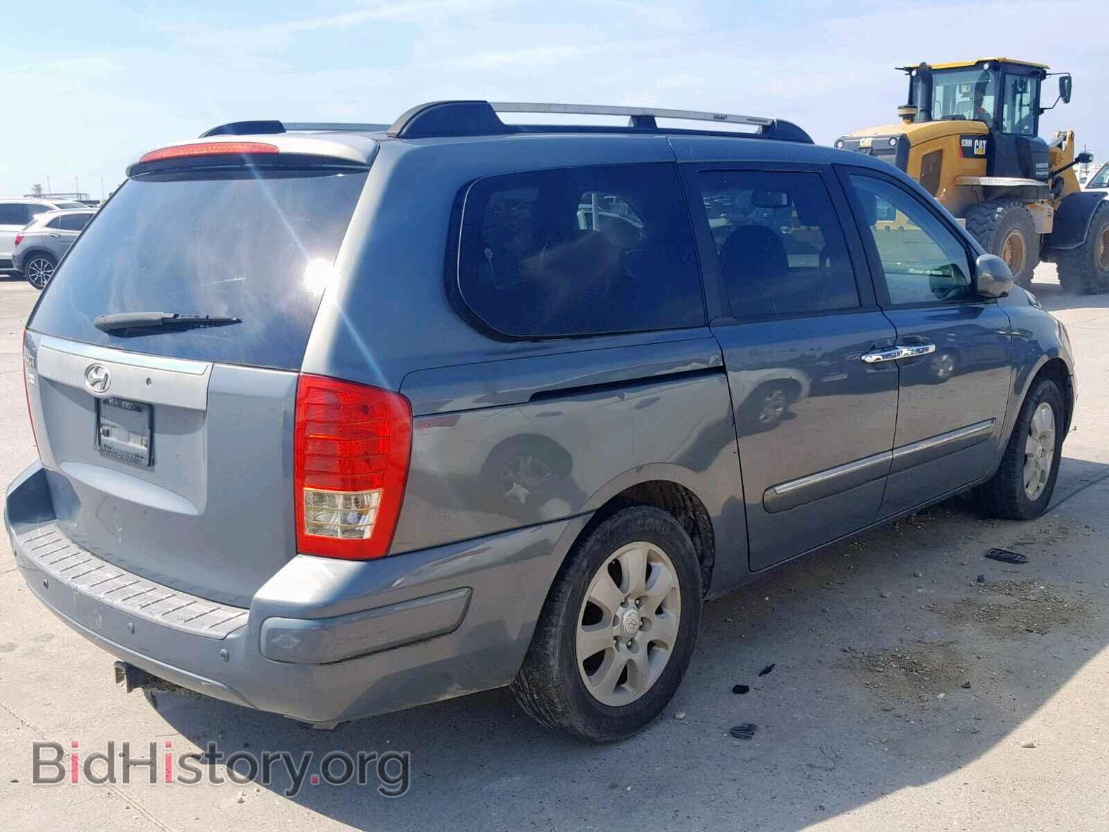 2007 HYUNDAI ENTOURAGE - VIN: KNDMC233076027734 - Фото 4