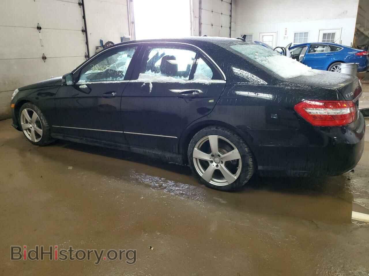 2011 MERCEDES-BENZ E-CLASS - VIN: WDDHF8HB7BA293873 - Фото 2