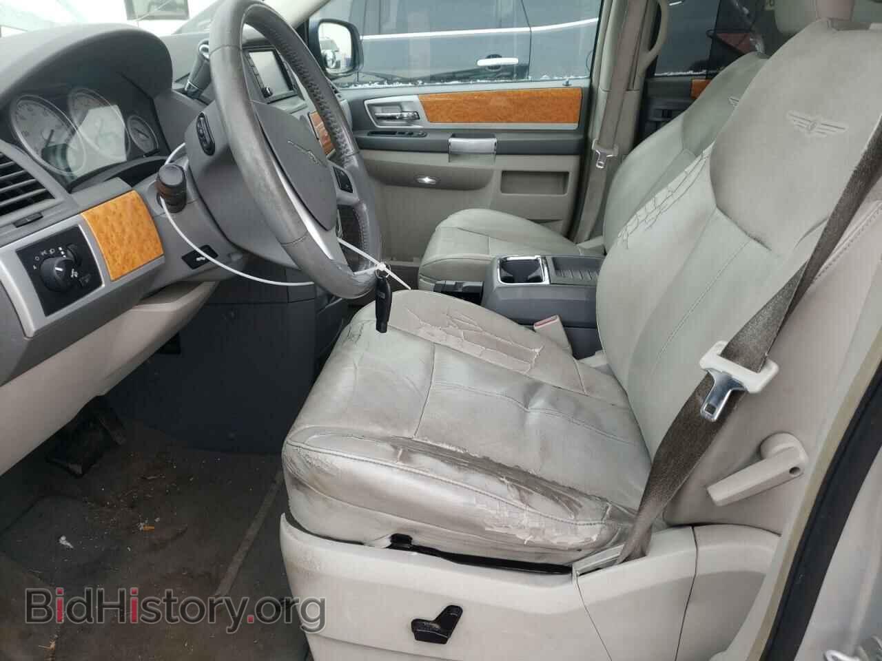 2008 CHRYSLER MINIVAN - VIN: 2A8HR64X88R688181 - Фото 7