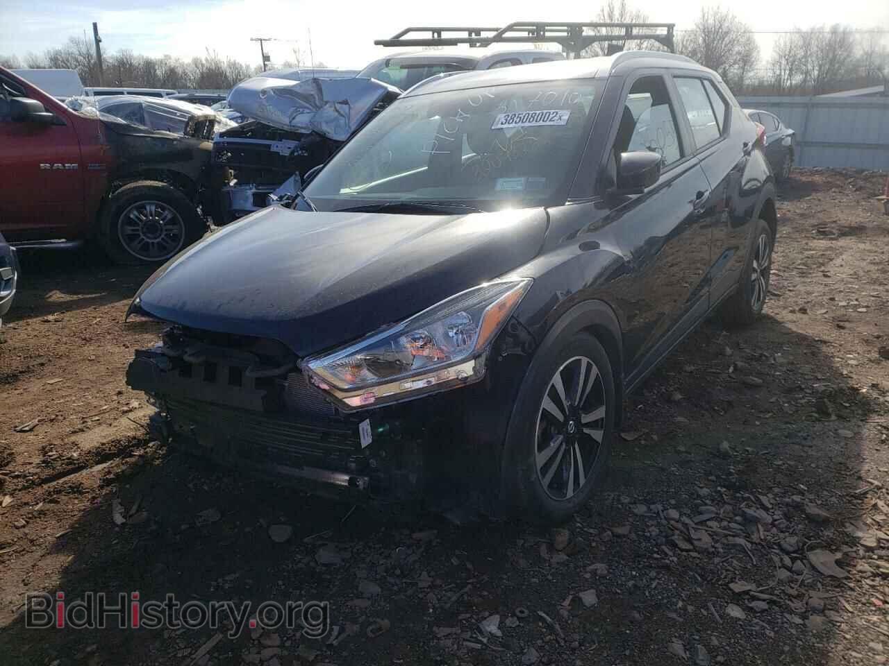 2019 NISSAN KICKS - VIN: 3N1CP5CU4KL517010 - Фото 2