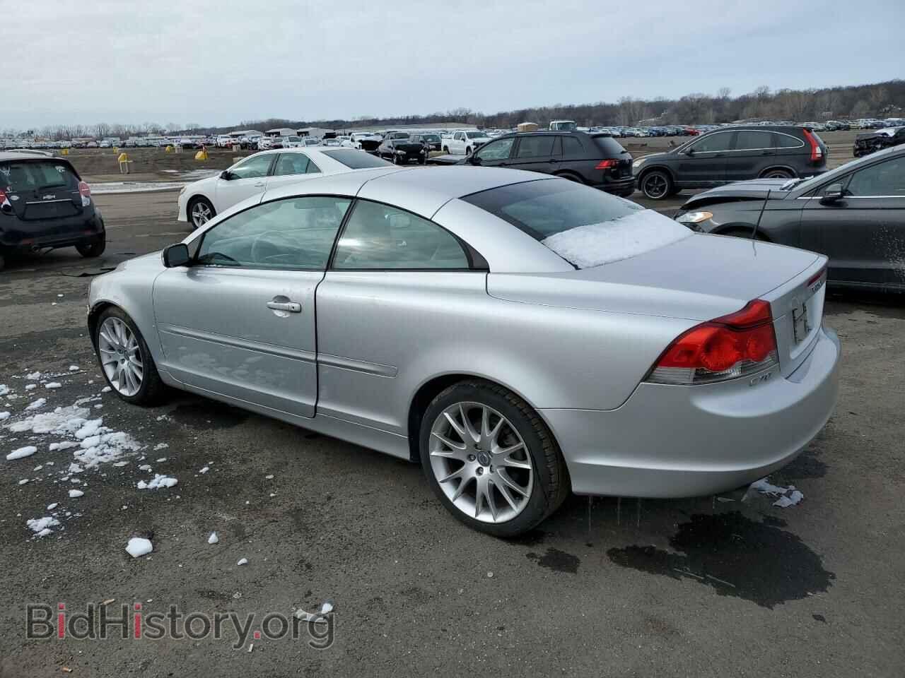 2007 VOLVO C70 - VIN: YV1MC68267J012900 - Фото 2