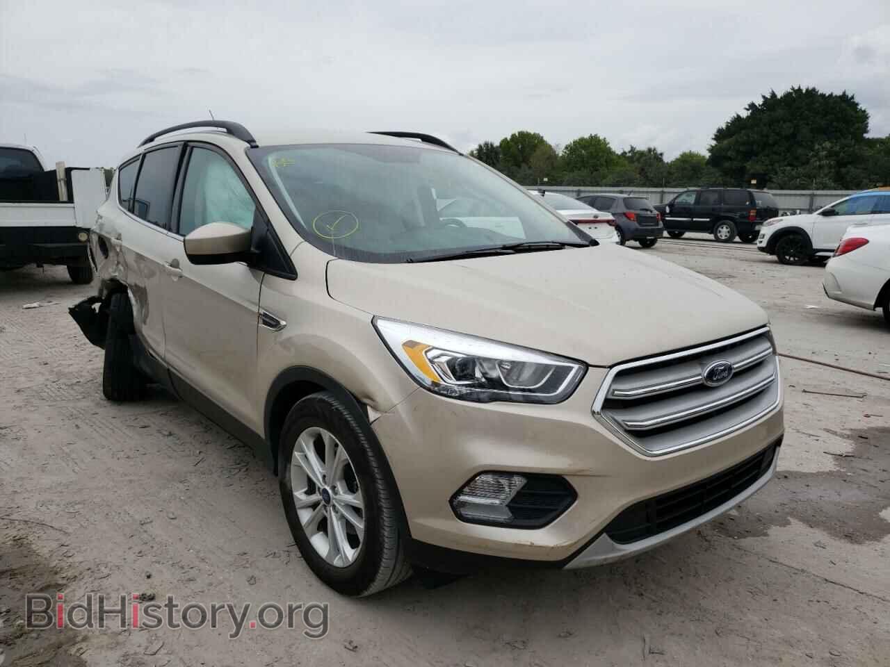 Фотография 1FMCU0HD2JUD00685 - FORD ESCAPE 2018